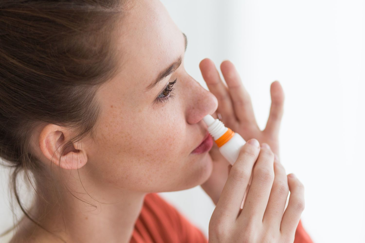 Nasal Spray Risks and Warnings in the UK: What You Need to Know